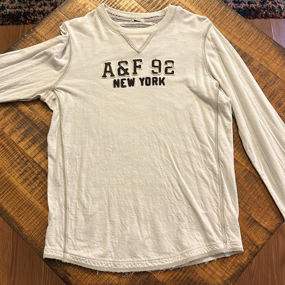 Abercrombie & Fitch Long Sleeve Cream Color Shirt Size S - Picture 4 of 6